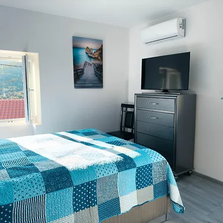 Private House 3 Bed, 3 Bath In Dugi Otok Vikendica Luka (Dugi Otok)