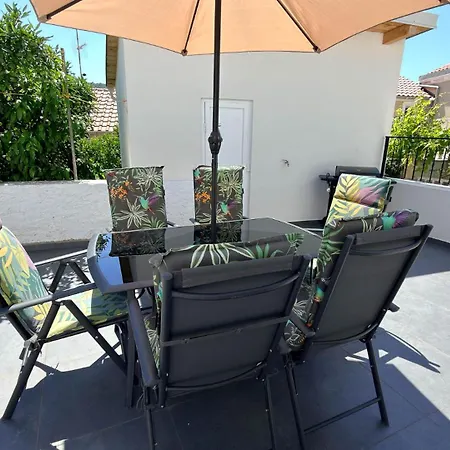 Rosa House 3 Bed, 3 Bath In Dugi Otok Prázdninový dům *