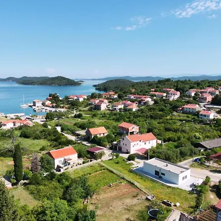 Rosa House 3 Bed, 3 Bath In Dugi Otok Prázdninový dům *