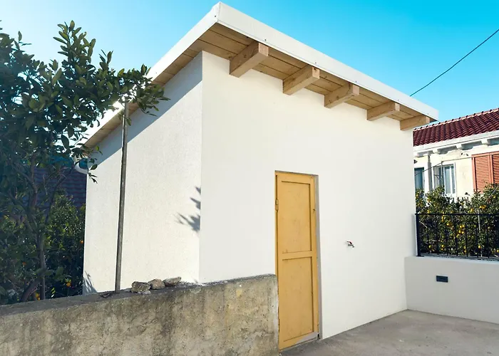 Private House 3 Bed, 3 Bath In Dugi Otok *